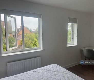 1 bedroom in a house share to rent - Photo 6