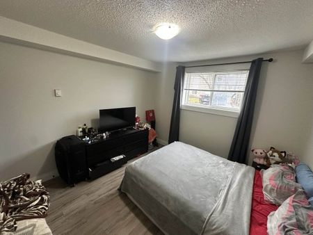 276 Conacher Dr, Unit 105, Kingston, ON - Photo 4