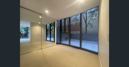 Prime 2-Bedroom Apartment on Iconic Chapel Street with Riverside Views and Spacious Outdoor Entertaining - Photo 3