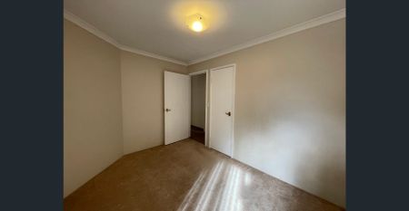 Tidy 3 bedroom villa - Photo 4