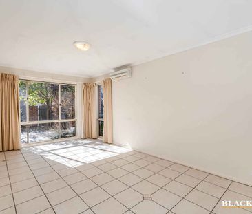 3 Bedroom Townhouse in Charnwood - Photo 1