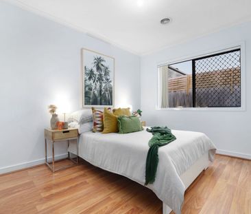 Easy Living in a Convenient Location - Photo 4