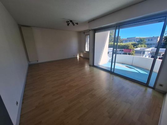 Location Appartement 3 pièces 89m² MONT DE MARSAN 40000 - Photo 1