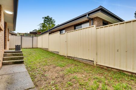 Beautifully Updated 3-Bedroom Home – Close to Schools & Transport - Photo 3