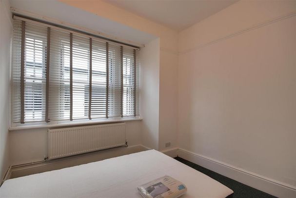 9 bedroom house share to rent - Photo 1