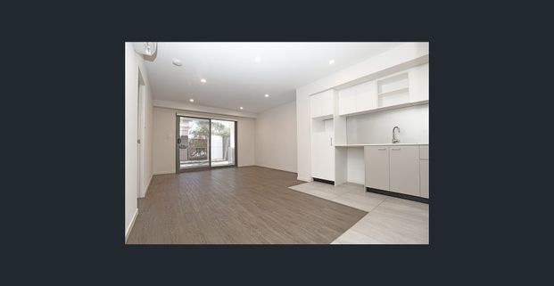 GROUND FLOOR APARTMENT WITH RESORT STYLE FACILITIES - Photo 1