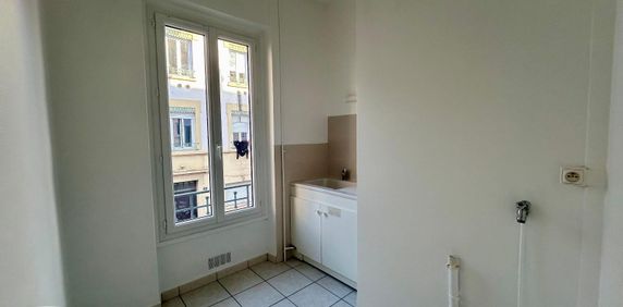 Location Appartement 1 pièce 23m² VILLEURBANNE 69100 - Photo 2