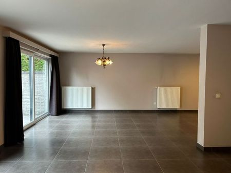 Appartement te huur - Foto 2