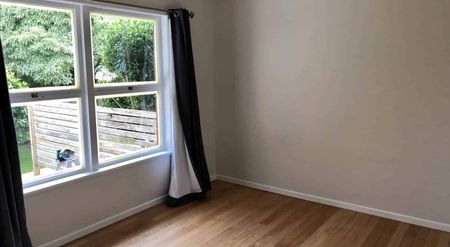 Just Renovated, Light and Bright, End Unit of ... - Photo 5