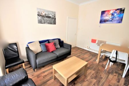 6 Bed - 16 Norwood Terrace, Hyde Park, Leeds - LS6 1EA - Student - Photo 5