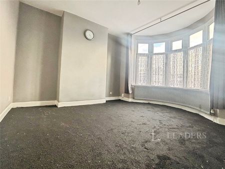 3 bedroom house to rent St. Pauls Road, Smethwick, West Midlands, B66 - Photo 3