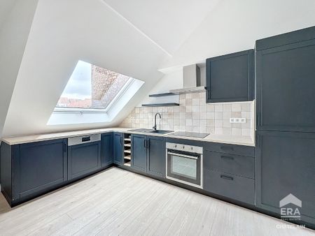 SCHAERBEEK - PRACHTIG DUPLEX MET 3 SLAAPKAMERS + TERRAS - Foto 5