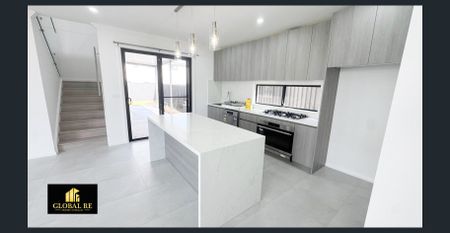 Brand New Luxury 4-Bedroom Family Home – Ready to Move In! - Photo 4