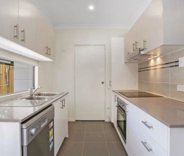 Light, bright and ready to delight! - Photo 6