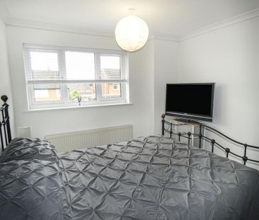 3 bedroom detached house to rent - Photo 3