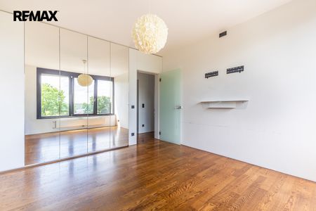 Pronájem bytu 3+kk v osobním vlastnictví 112 m², Praha 8 - Libeň - Photo 4