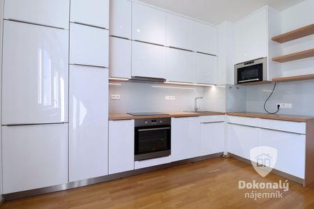 Pronájem bytu 3+kk 71 m² - Фото 4