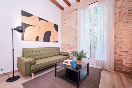 Carrer de Villarroel - Photo 2