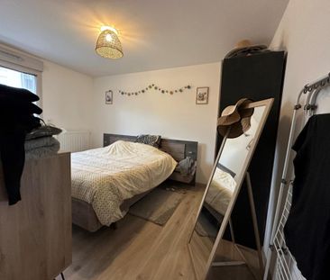 Location Appartement 3 pièces 62m² BONNEVILLE 74130 - Photo 5