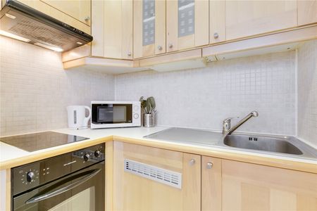 Claverton Street, SW1V, London - Photo 3