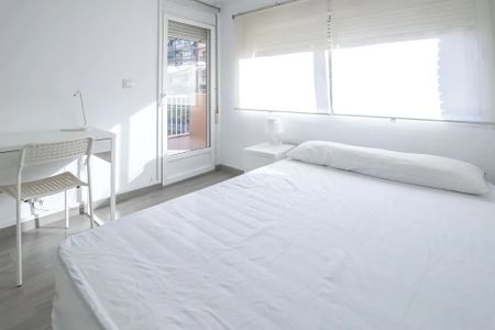Avinguda del Primat Reig, Valencia, Valencian Community 46009 - Photo 3