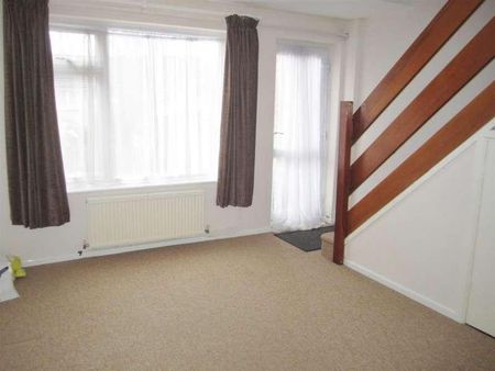 Knowlands, Highworth, SN6 - Photo 4
