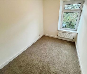 Ely Street, TONYPANDY - Photo 4