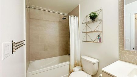 For Lease - 2520 Eglinton Avenue Unit# 1013, Mississauga, Ontario - Photo 4