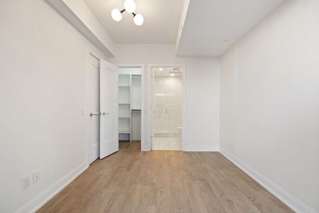 For Lease - 70 Annie Craig Drive Unit# 1106, Toronto, Ontario - Photo 2