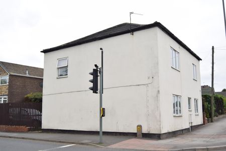 Leeds Road, Lofthouse, Wakefield - Photo 3