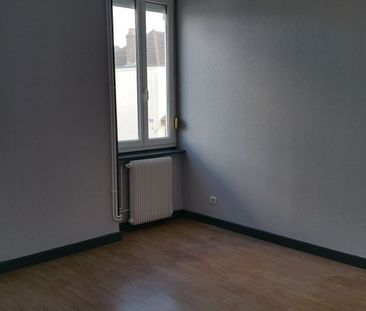 Location Appartement 2 pièces 57m² - Photo 4
