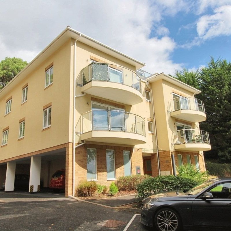 Springfield Road, Ashley Cross, Lower Parkstone - Photo 1