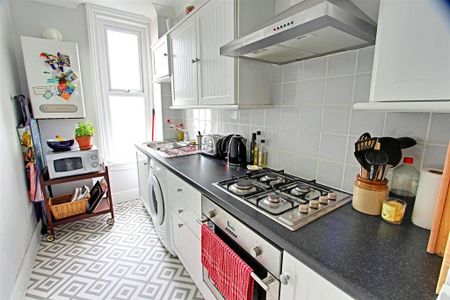 1 bedroom flat to rent - Photo 3