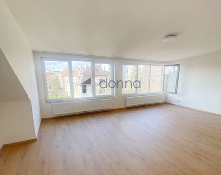 Pronájem bytu 3+1 134 m² - Photo 2