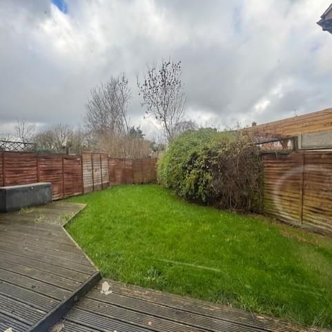 3 bedroom semi-detached house to rent - Photo 1