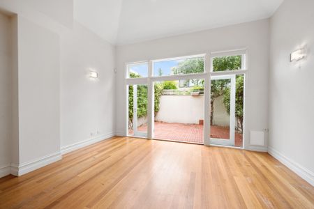 44 Hambleton Street, Middle Park. - Photo 5