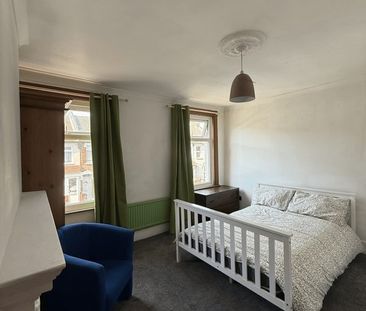 Room in a Shared House, Brock Road, E13 - Photo 3
