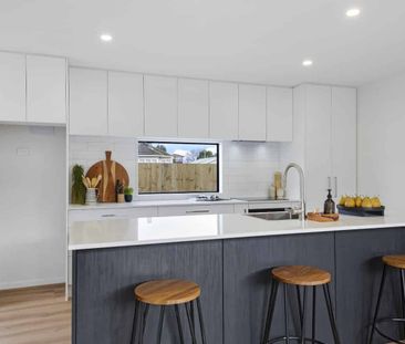 Stylish & Practical Living with Internal Garage! - Photo 3