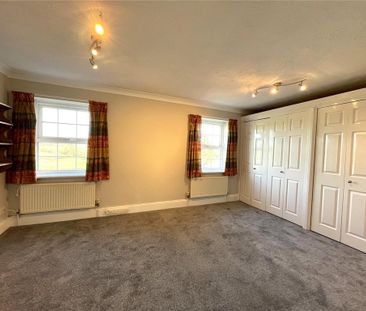 3 bedroom detached house to rent - Photo 5