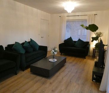 3 bedroom semi-detached house to rent - Photo 1