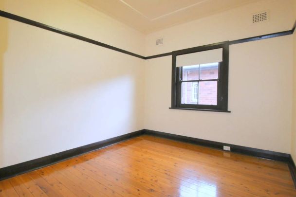 192 Sydney Street, Willoughby. - Photo 1