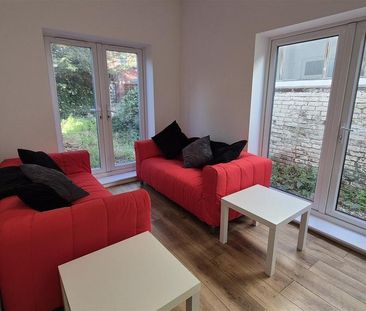 5 bedroom terraced house to rent - Photo 5