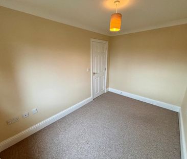 4 bedroom detached house to rent - Photo 6