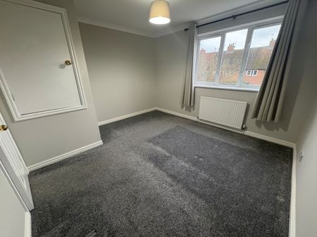 Grange Close, Romanby - Photo 4