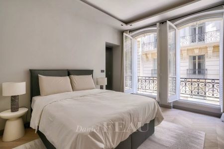 Location appartement, Paris 16ème (75016), 3 pièces, 76.13 m², ref 85336938 - Photo 2