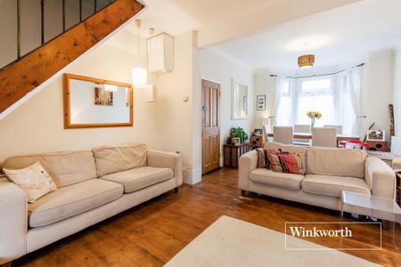 2 bedroom terraced house to rent - Photo 4