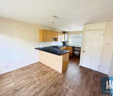 3 bedroom terraced house to rent - Photo 2