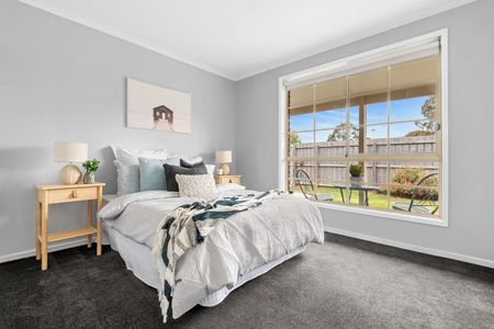 Chic Modern Living in Private Setting! - Photo 5