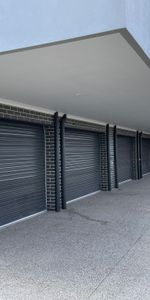Prime Location in Albion - Photo 4