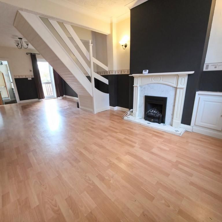 2 bedroom house to rent - Photo 1